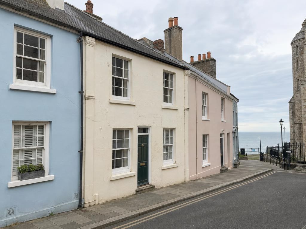 Period mid-terrace cottage, Trinity Square, Margate
