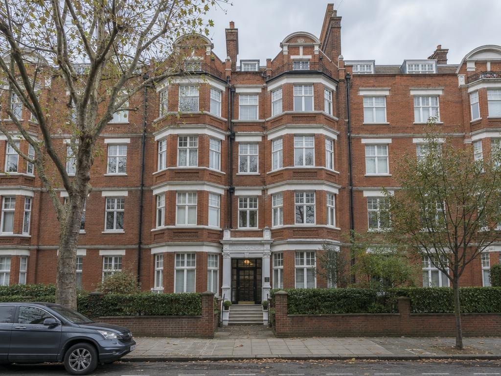 Purpose-built flat, Cathedral Road, Cardiff