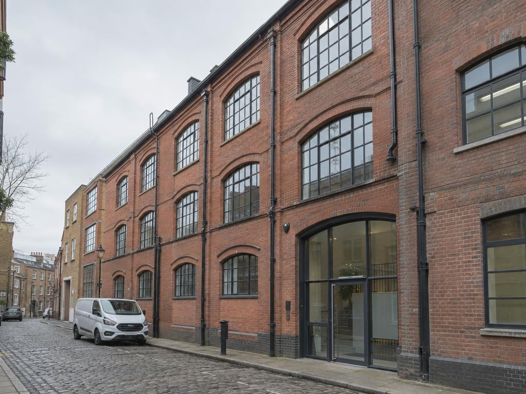 Converted red-brick warehouse, Clerkenwell